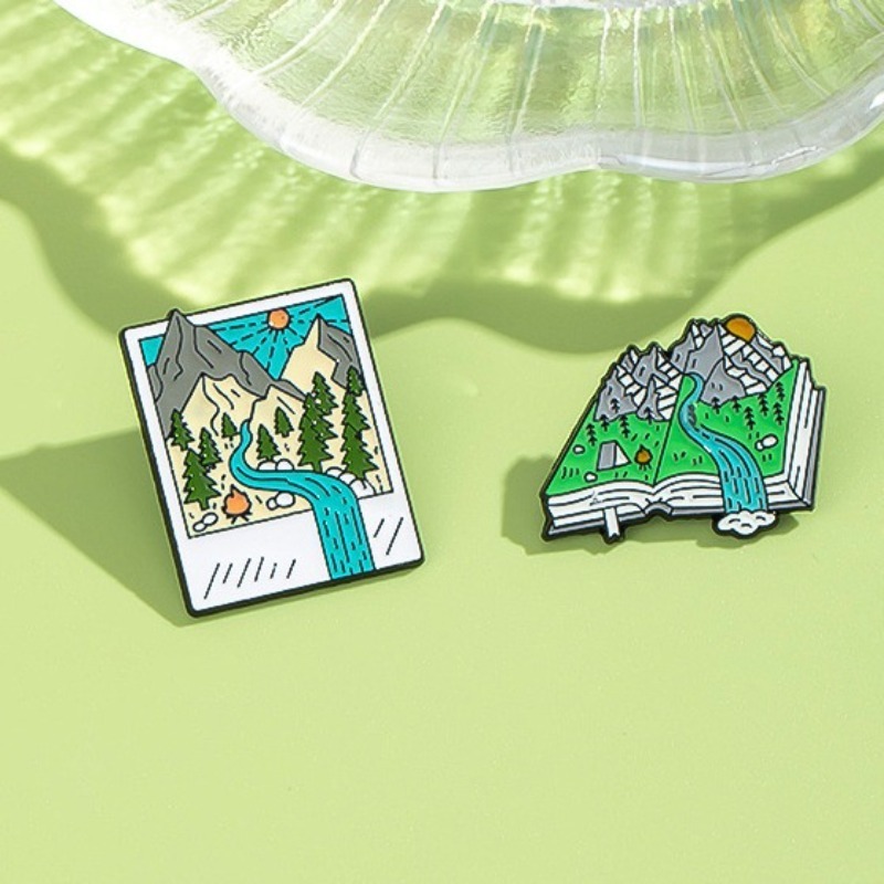 Adventure-Themed Enamel Pins:  - Outdoor Adventure Friends recension och pris