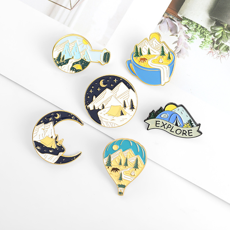 Camping Adventure Enamel Pins  - Outdoor Adventure Friends recension och pris